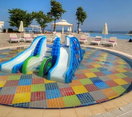 Jasmine Court 4* Кирения