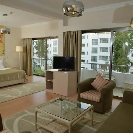 Jasmine Court & Superb Location & View ! 4*