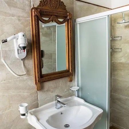 فندق Jasmine Court 4*